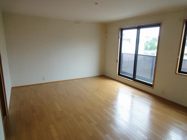 藤井寺市小山９丁目のハイツ