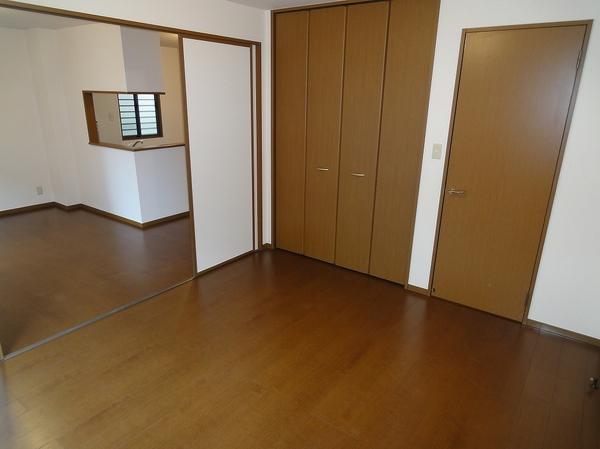 藤井寺市古室３丁目のハイツ
