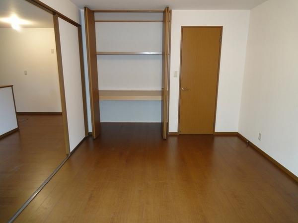 藤井寺市古室３丁目のハイツ