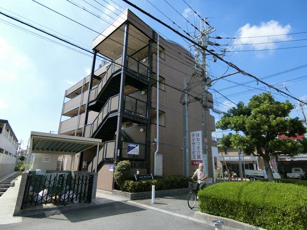 ルナアーク ファースト