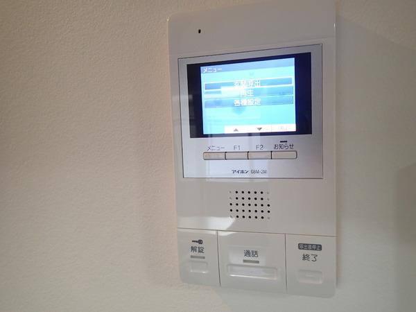 ステラウッド軽里