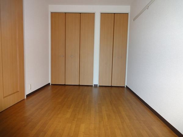 羽曳野市南恵我之荘２丁目のハイツ