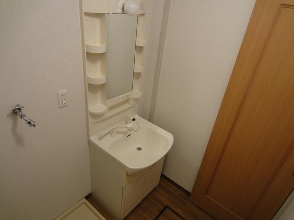 羽曳野市南恵我之荘２丁目のハイツ