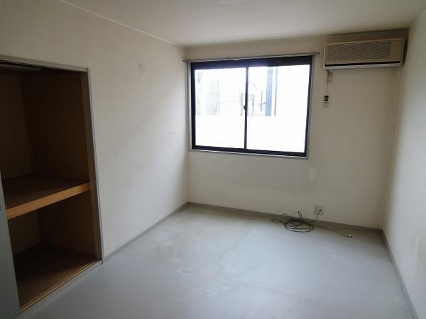 藤井寺市小山３丁目のハイツ