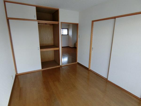 マンション和泉第三