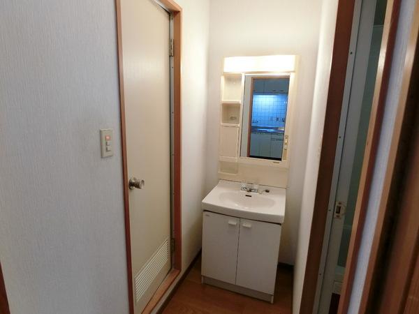 マンション和泉第三