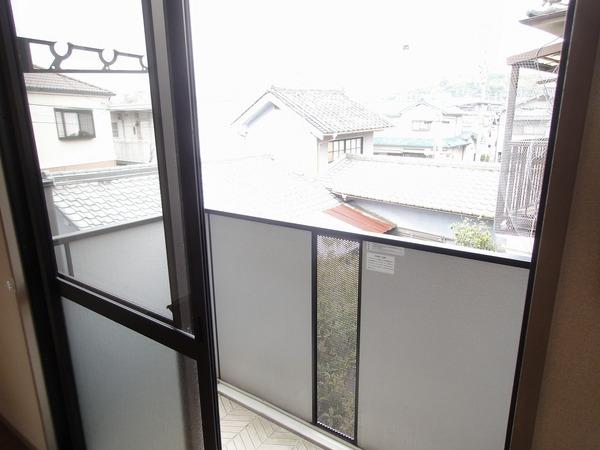 ファミール麻野