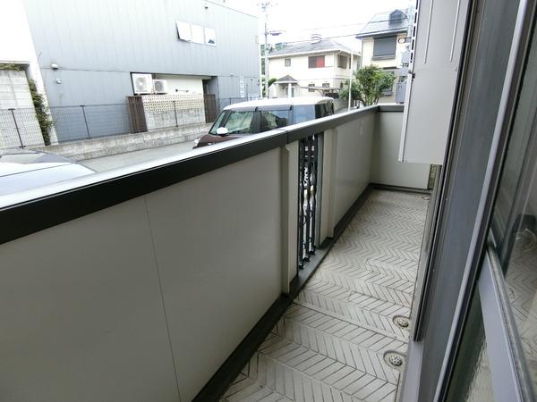 ルミエールB棟