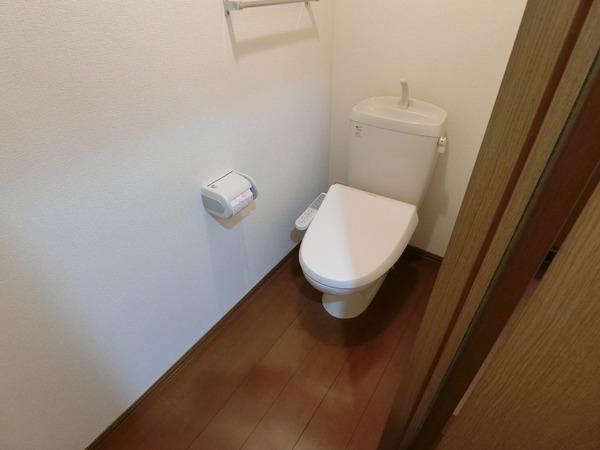 ルミエールB棟