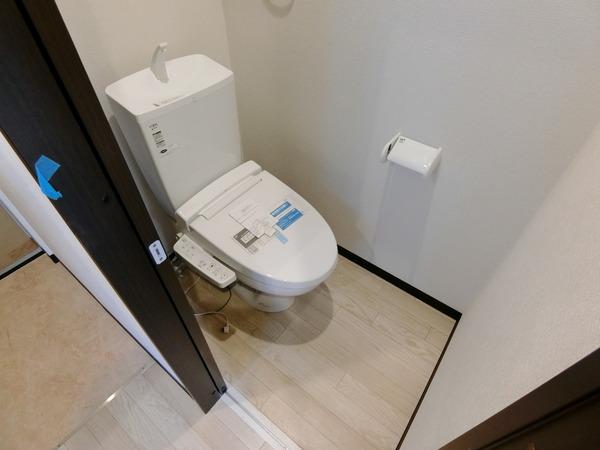 羽曳野市高鷲９丁目のハイツ