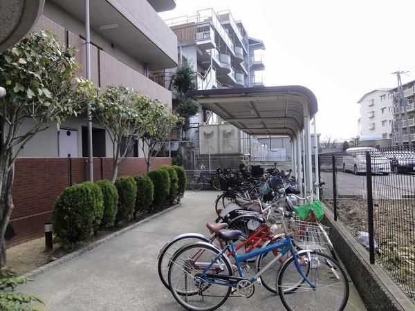 藤井寺市沢田２丁目のマンション