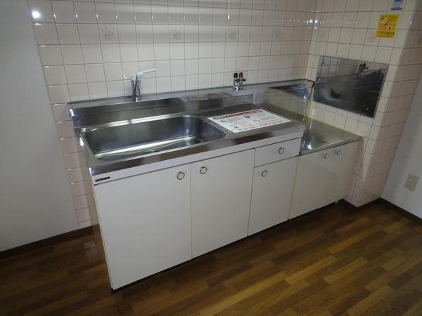 藤井寺市沢田２丁目のマンション