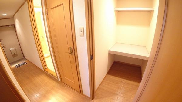 羽曳野市河原城のマンション