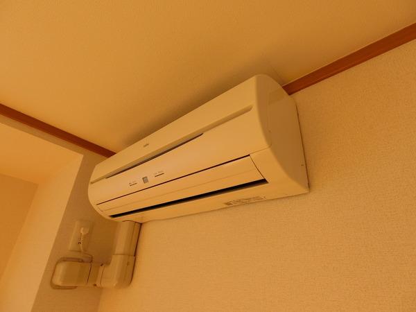 羽曳野市高鷲６丁目のアパート