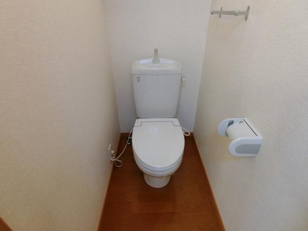 羽曳野市高鷲６丁目のアパート