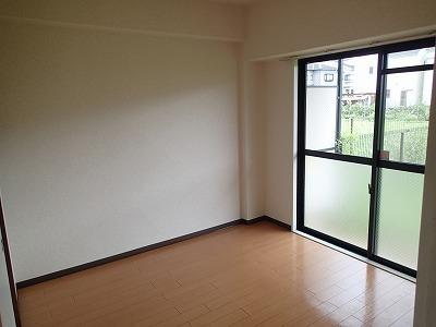 藤井寺市道明寺４丁目のマンション