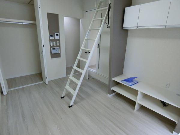 藤井寺市小山７丁目のハイツ