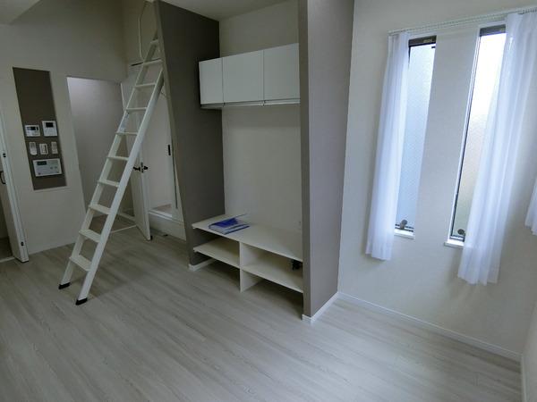 藤井寺市小山７丁目のハイツ