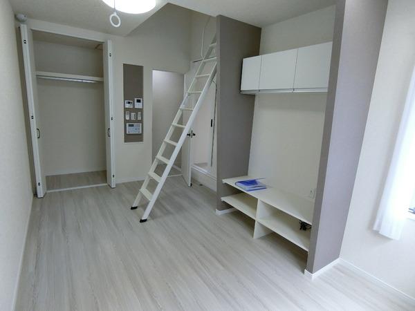 藤井寺市小山７丁目のハイツ