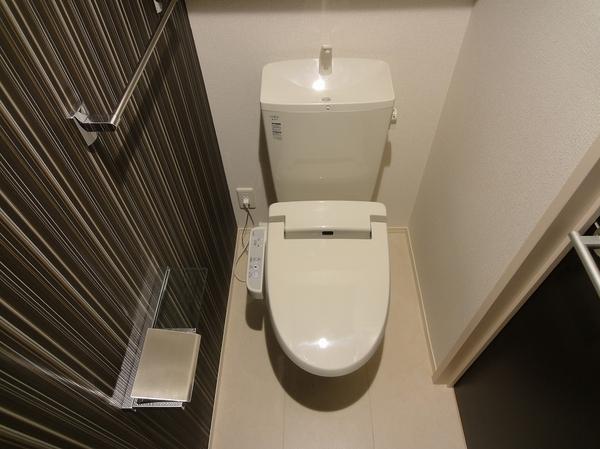 羽曳野市誉田３丁目のハイツ