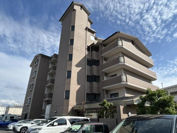 羽曳野市恵我之荘3丁目のマンション