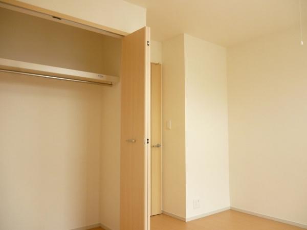 柏原市古町２丁目のハイツ