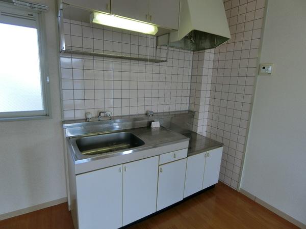 八尾市沼１丁目のハイツ