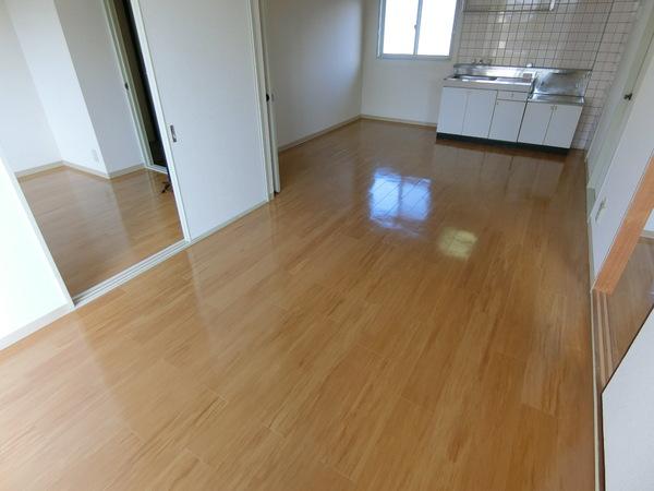 八尾市沼１丁目のハイツ
