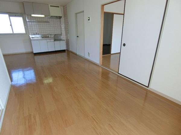 八尾市沼１丁目のハイツ