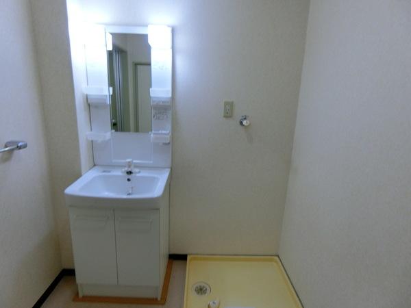 八尾市沼１丁目のハイツ