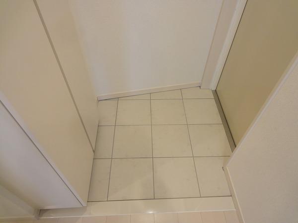 藤井寺市岡２丁目のマンション