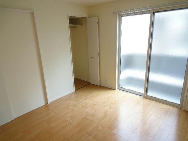 羽曳野市白鳥３丁目のハイツ
