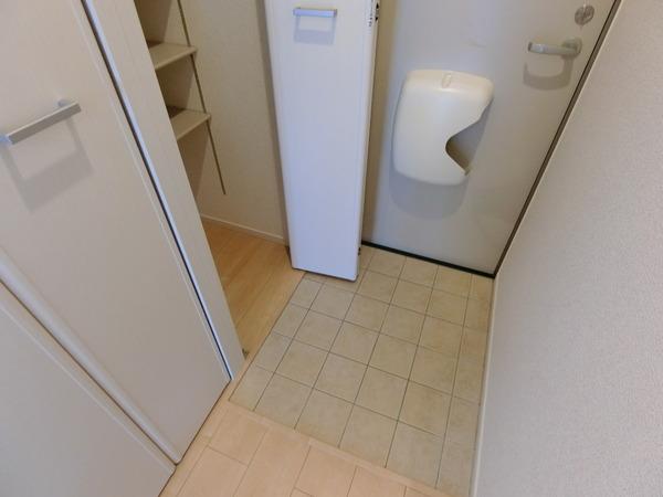 藤井寺市惣社１丁目のハイツ