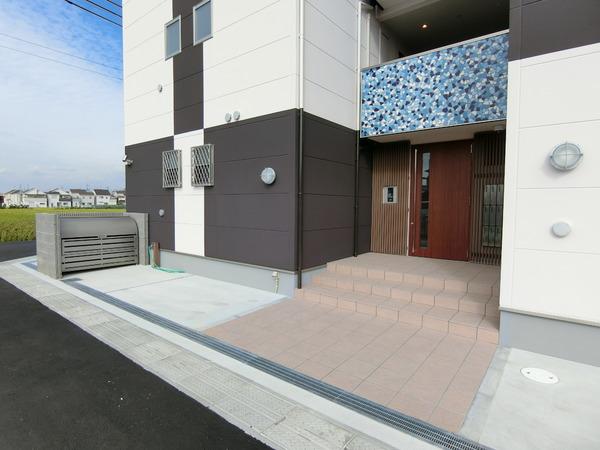 羽曳野市伊賀１丁目のハイツ