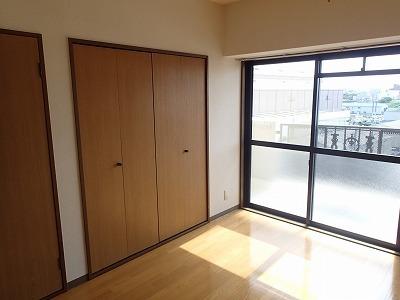 藤井寺市大井２丁目のマンション