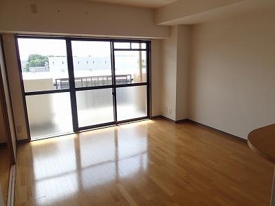藤井寺市大井２丁目のマンション