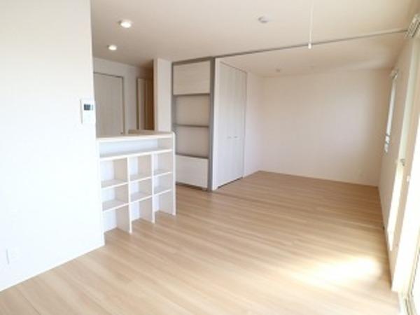 柏原市平野１丁目のハイツ