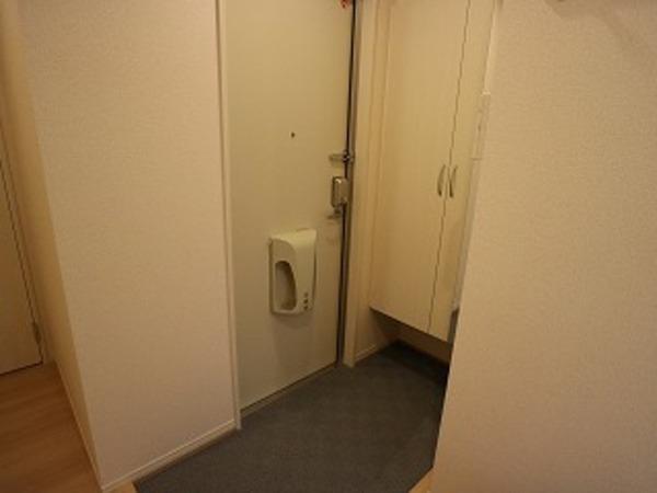 柏原市平野１丁目のハイツ