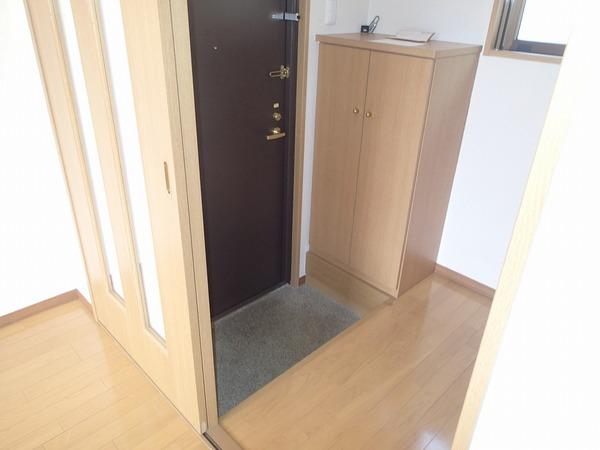 羽曳野市白鳥１丁目のハイツ