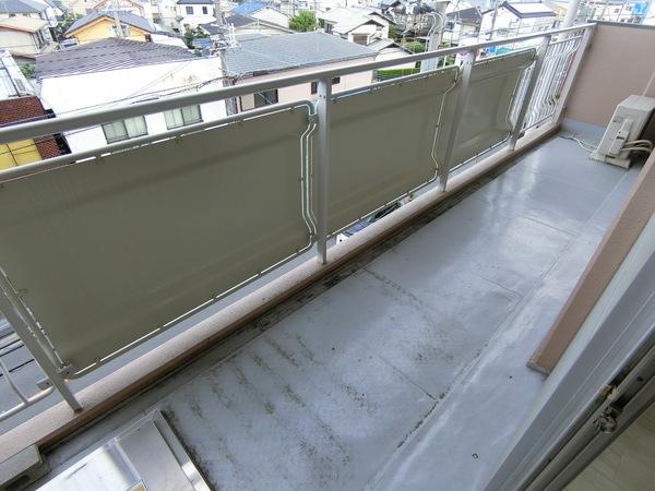 藤井寺市小山１丁目のマンション