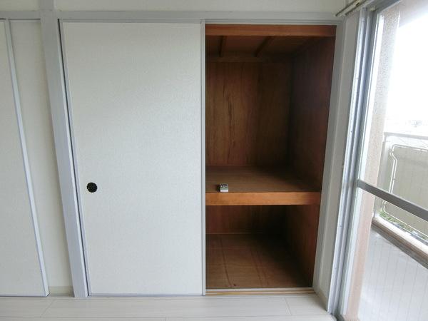 藤井寺市小山１丁目のマンション