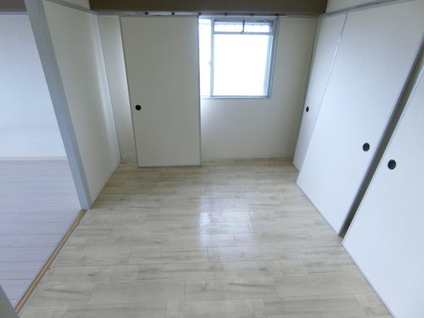 藤井寺市小山１丁目のマンション