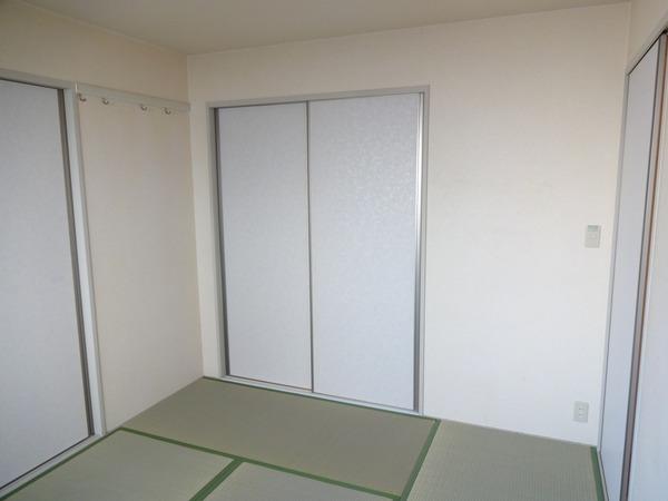 藤井寺市小山１丁目のアパート
