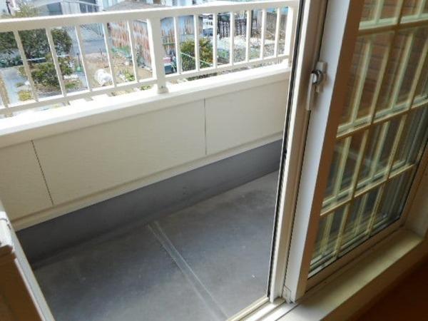 柏原市法善寺３丁目のハイツ