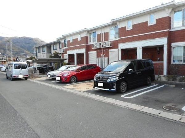 柏原市法善寺３丁目のハイツ