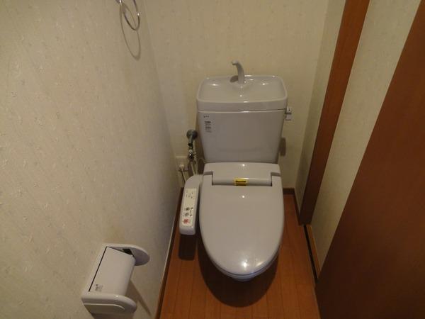藤井寺市藤井寺3丁目のハイツ(トイレ)