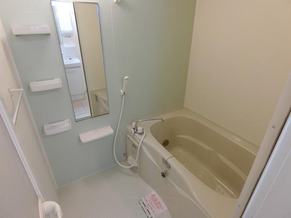 パイン・ツリー(バス)