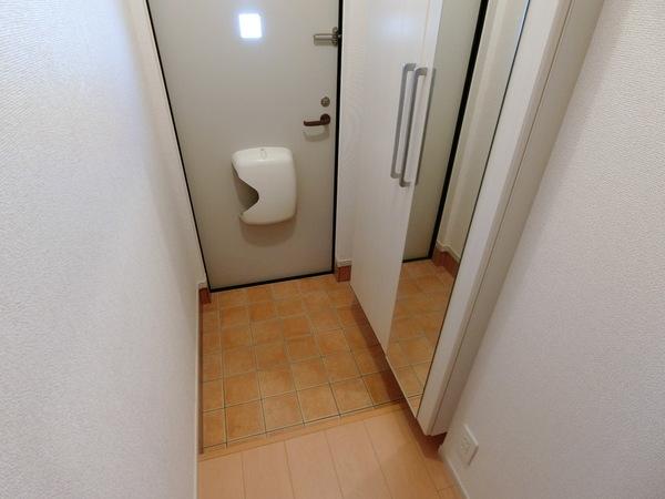 パイン・ツリー(玄関)