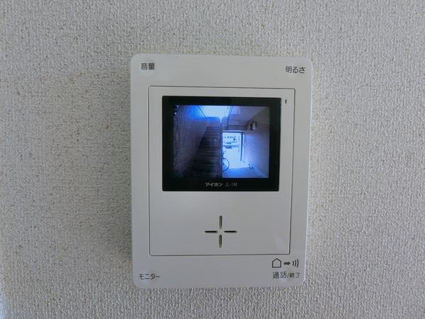 ルイ　ラツールB棟