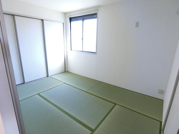 ルイ　ラツールB棟